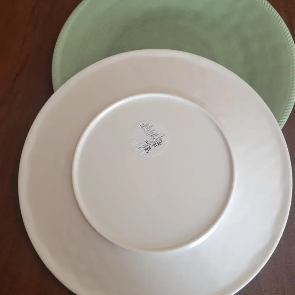 Threshold Melamine  Dinner Green Plates set of 6 Target  Perfect shape